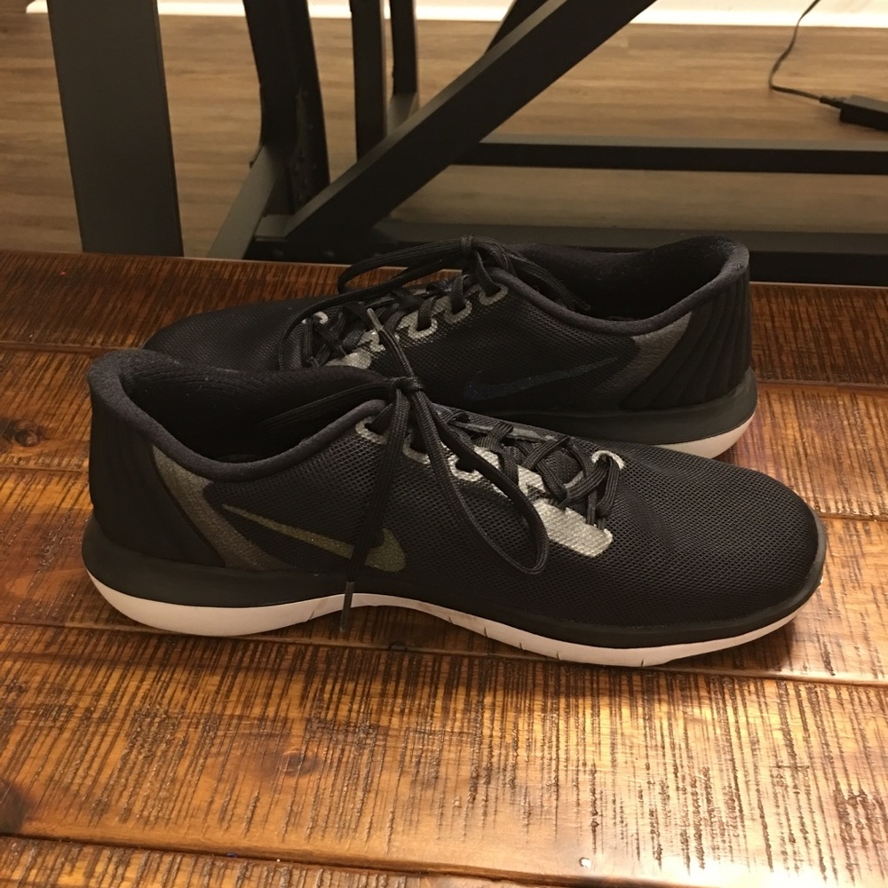 wmns nike flex supreme tr 5